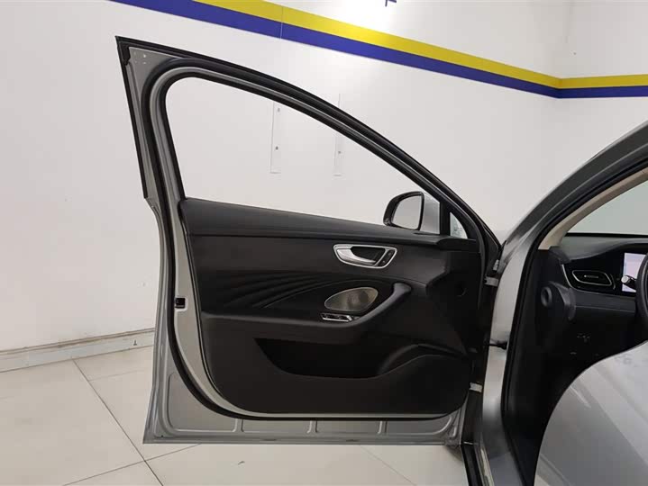 Photo 7 - Roewe D7