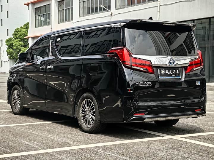Toyota Alphard 2021 2021款 双擎 2.5L 尊贵版