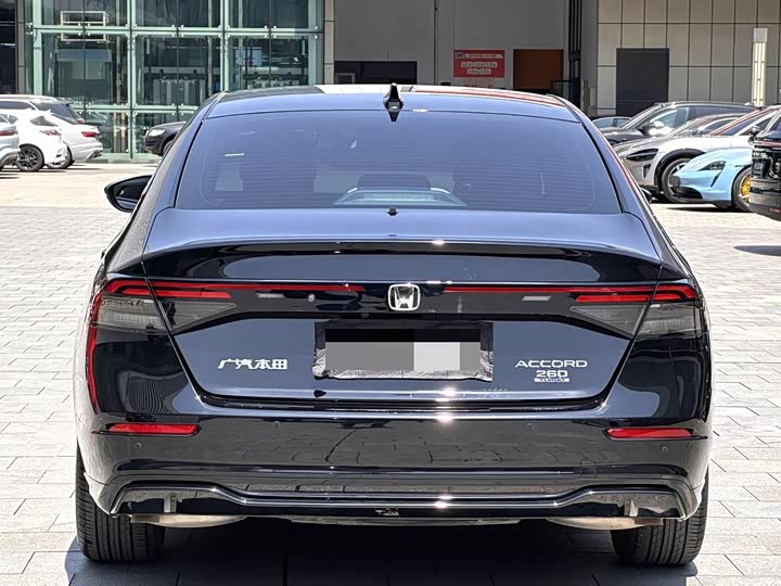 Honda Accord 2025 2025款 运动系列 260TURBO 豪华版