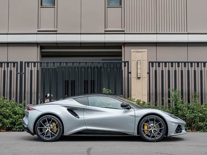 Lotus Emira 2021 2021款 2.0T DCT First Edition