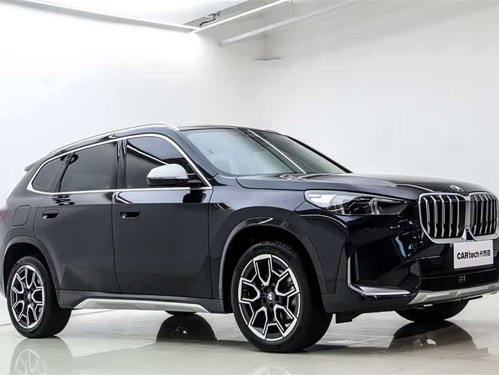 Photo 3 - BMW X1