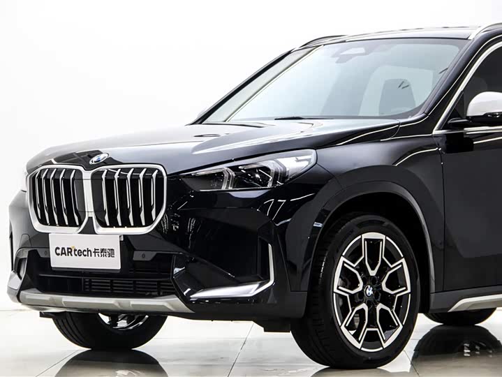 Photo 8 - BMW X1