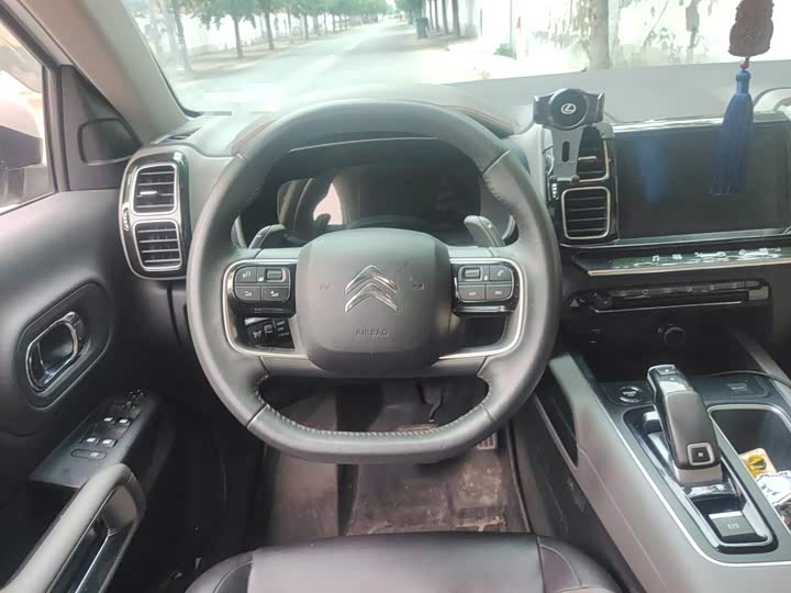 صورة 3 - Citroen C5 Aircross 2023