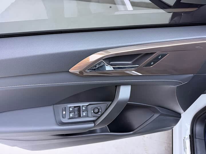 Volkswagen Tharu 2021 2021款 280TSI 两驱舒适版