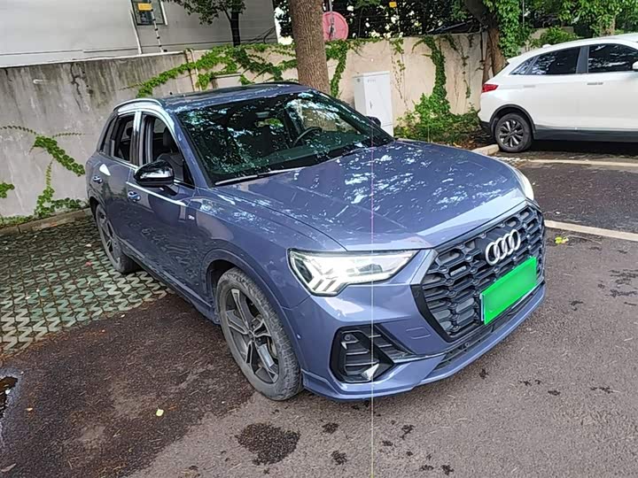 Фото 4 - Audi Q3