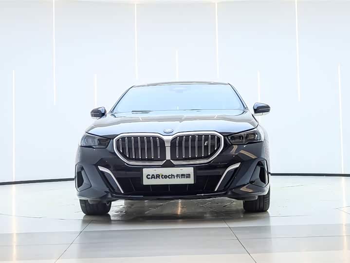 BMW i5 2025 2025款 eDrive 40L M运动套装