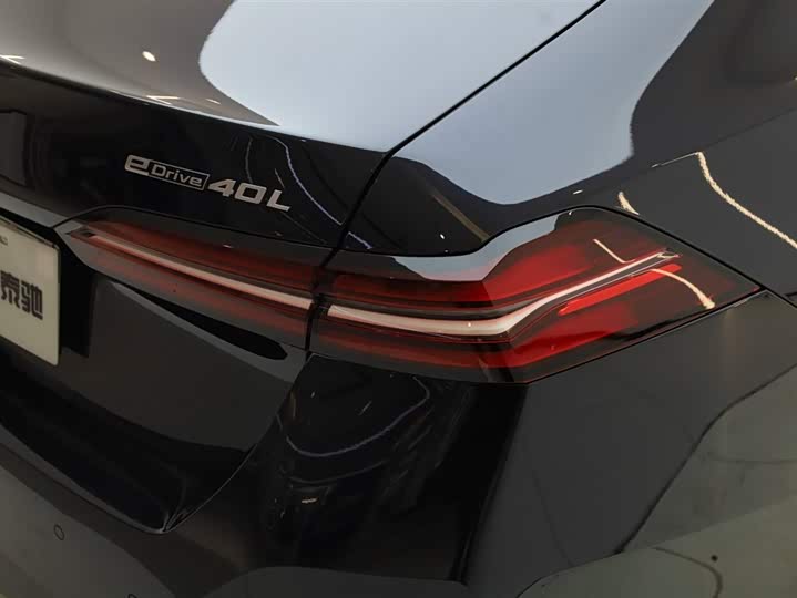 BMW i5 2025 2025款 eDrive 40L M运动套装