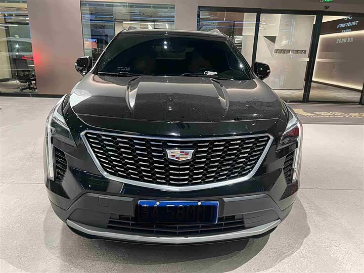 Photo 2 - Cadillac XT4