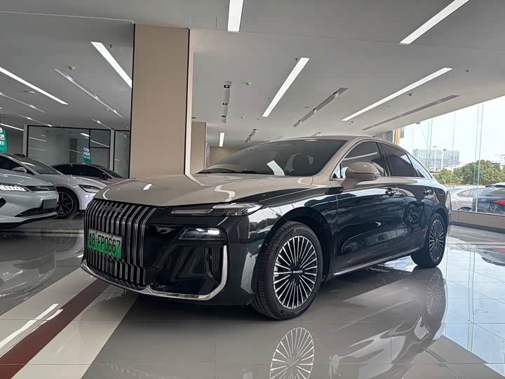 Фото 1 - Roewe M7 DMH