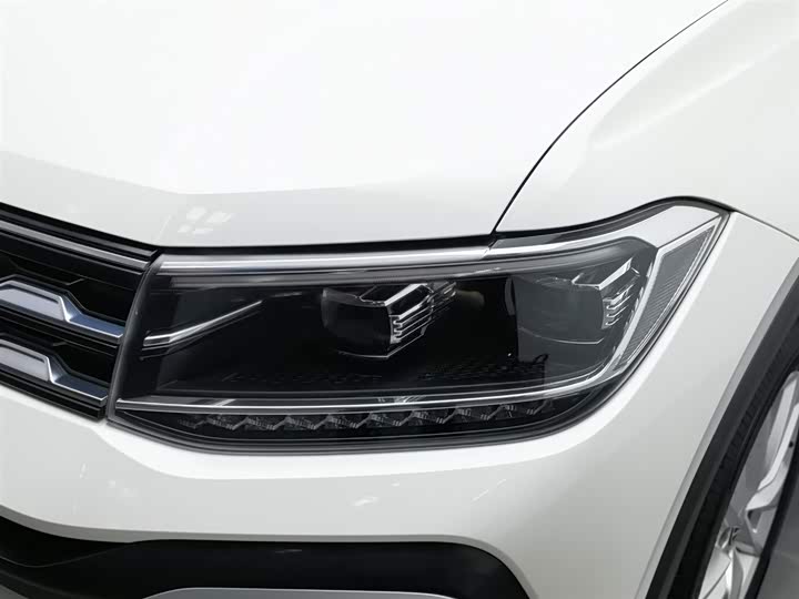 Фото 7 - Volkswagen T-Cross