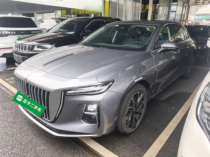 2025 Hongqi H5 Hybrid