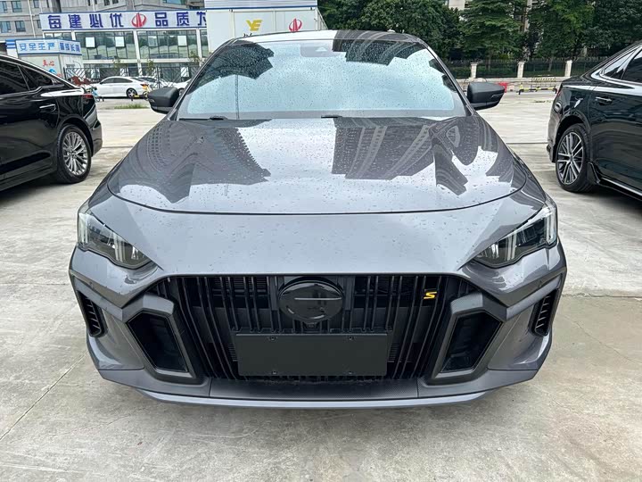Фото 2 - GAC Trumpchi Empow R