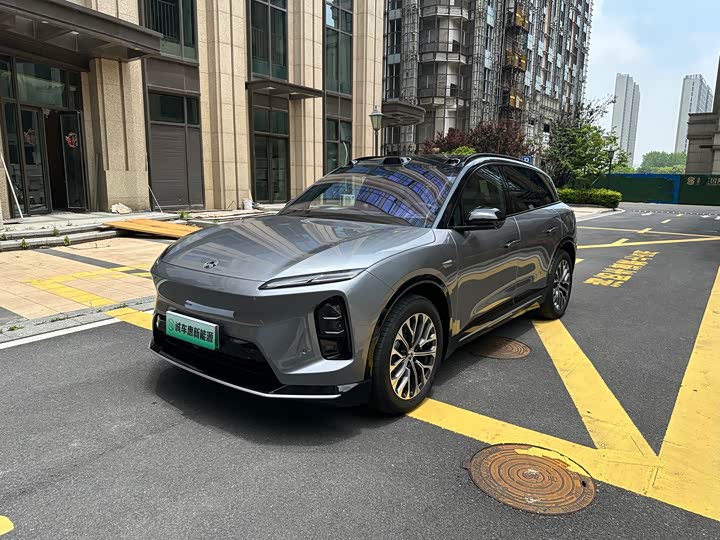 Фото 1 - Nio ES6