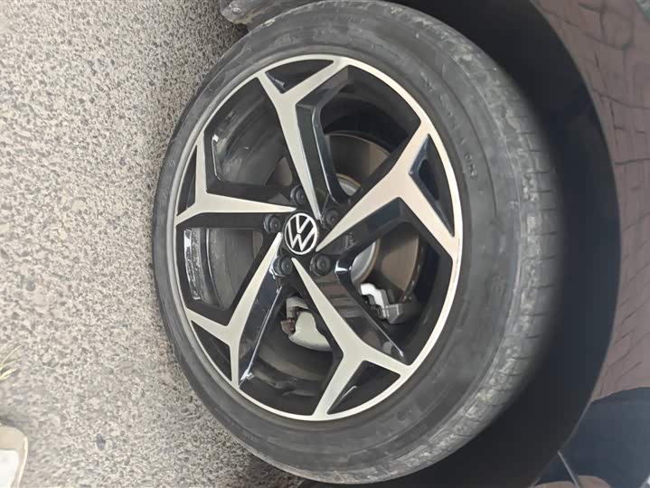 Фото 6 - Volkswagen Passat