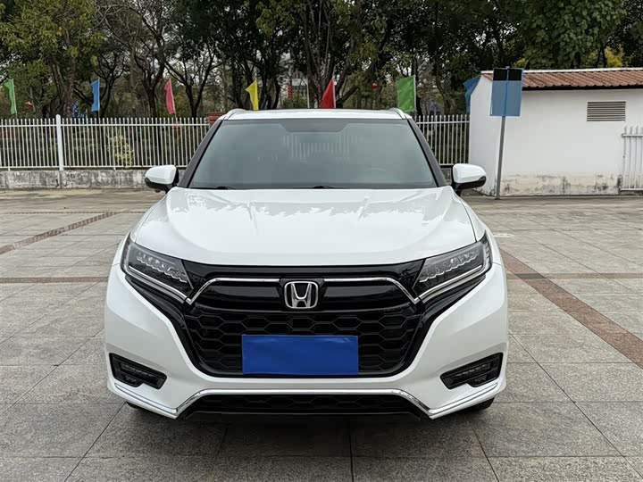 Фото 2 - Honda UR-V