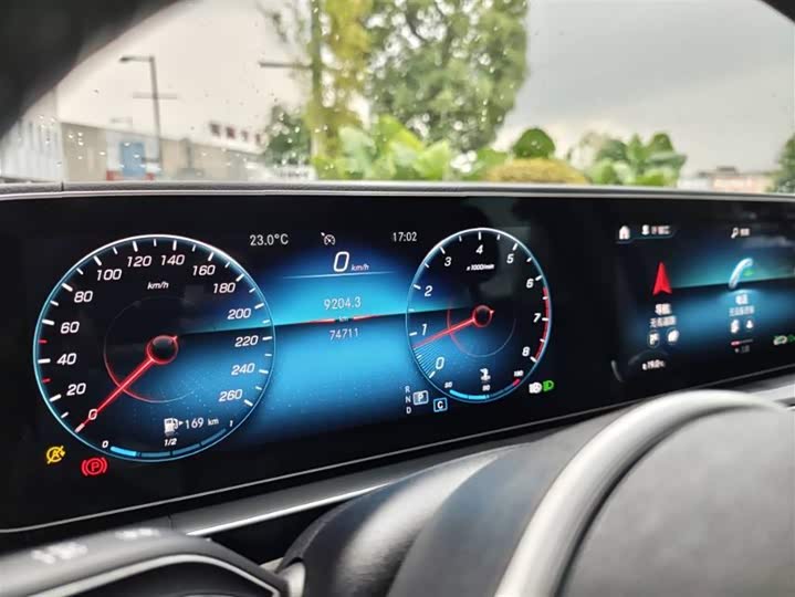 Фото 9 - Mercedes-Benz GLE-Class