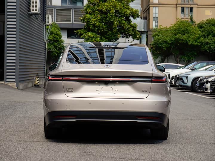 2024 Nio ET7