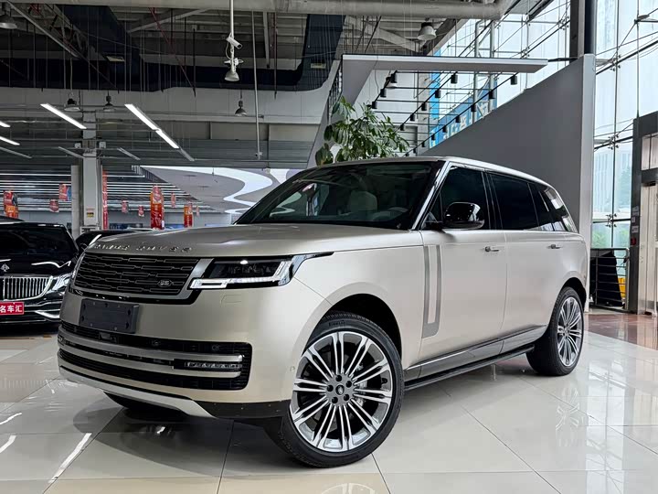 Land Rover Range Rover 2025 2025款 3.0 L6 400PS 盛世加长版