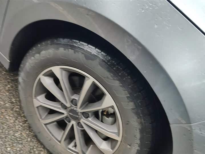 BYD Destroyer 05 2024 2024款 荣耀版 DM-i 55KM 豪华型