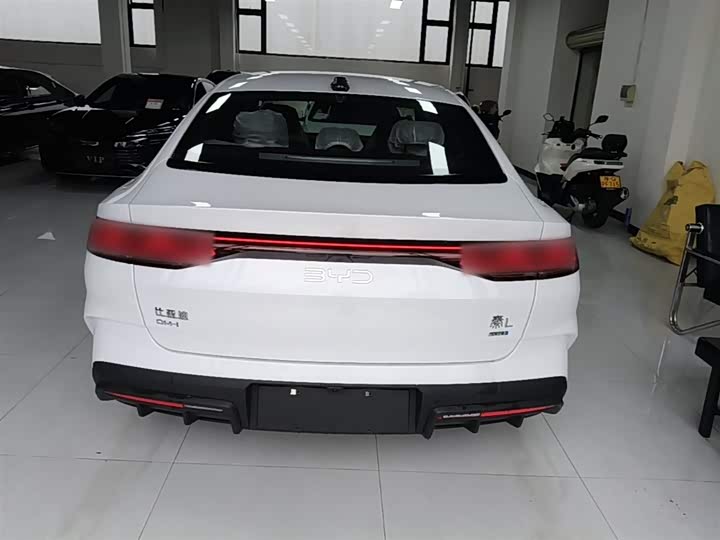 BYD Qin L 2026 2026款 DM-i 128KM领先型