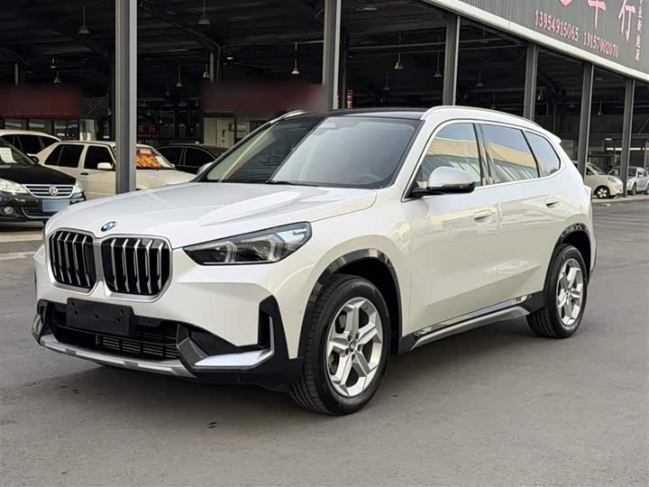 Фото 3 - BMW X1