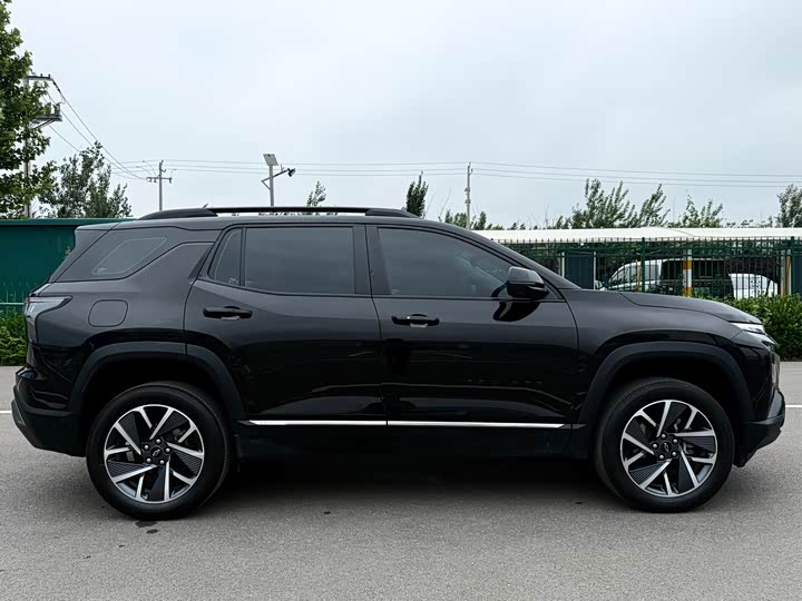Chevrolet Equinox Plus 2024 2024款 155km ACTIV 至臻版