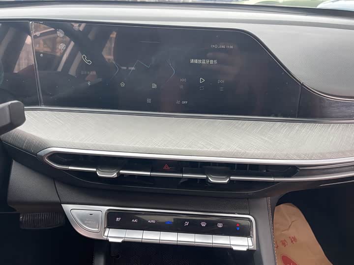Фото 7 - Changan Eado Plus