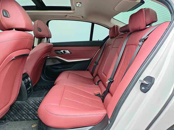 Фото 9 - BMW 3 Series