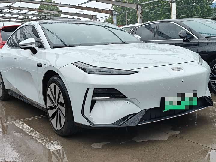 Geely Galaxy E8 2024 2024款 550km 后驱MAX