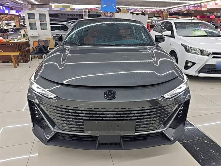 Zdjęcie 3 - Changan UNI-V