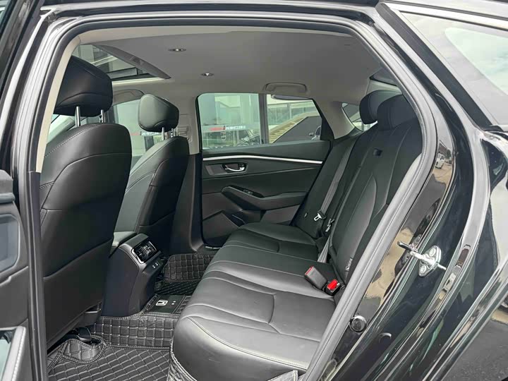 Фото 6 - Honda Inspire