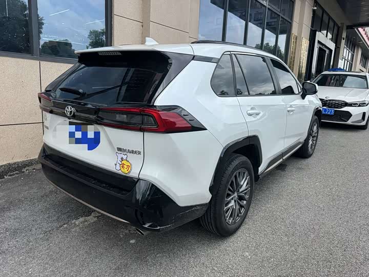 Toyota Wildlander 2024 2024款 2.0L CVT两驱豪华PLUS版