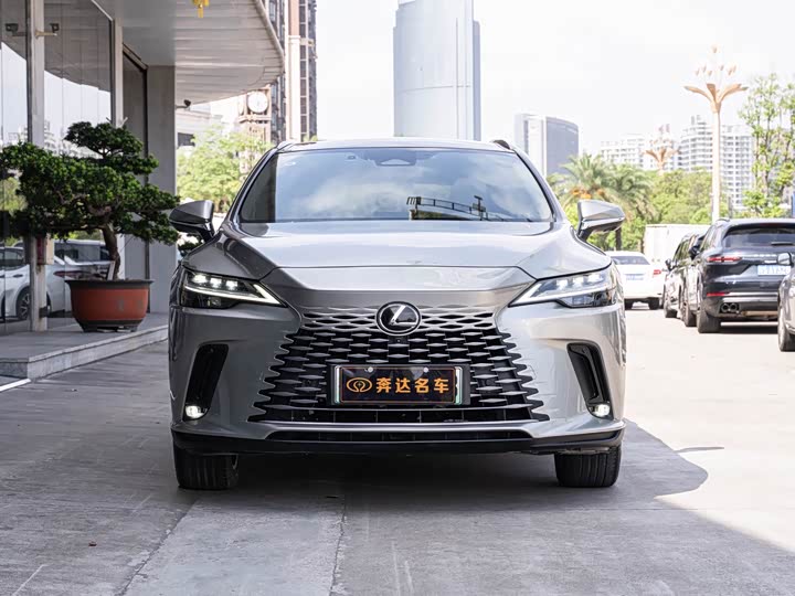 2023 Lexus RX Hybrid