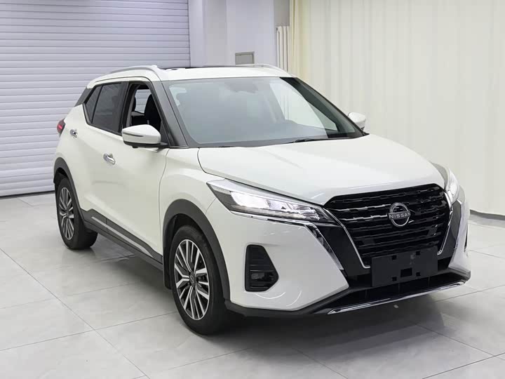 2023 Nissan Kicks