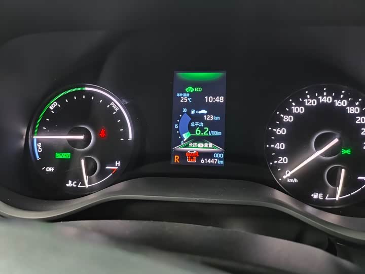 Фото 7 - Toyota Granvia