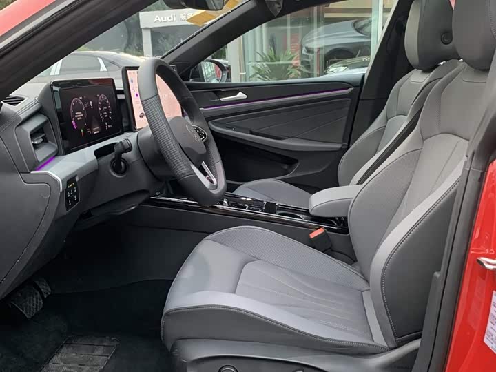 Volkswagen Lamando L 2026 2026款 凌渡L GTS 380TSI 凌风百万纪念版
