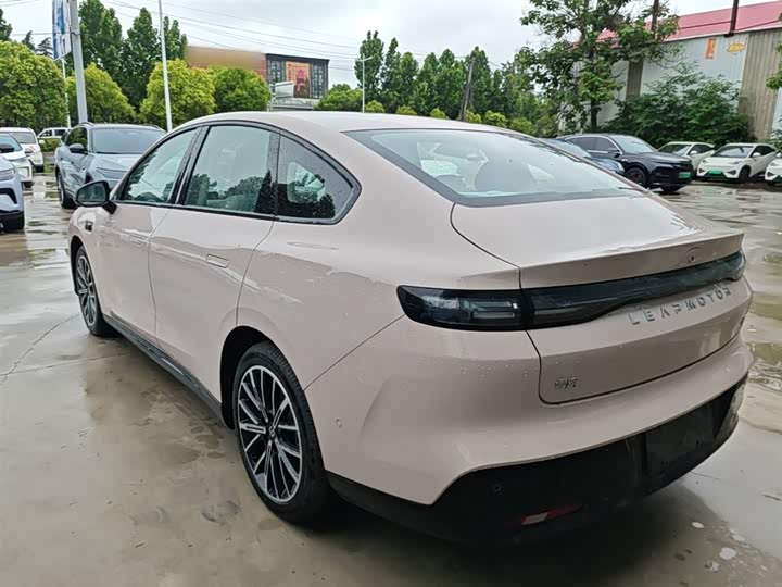 Leapmotor B01 2025 2025款 430舒享版