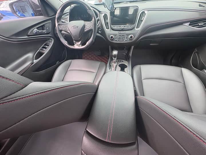 Фото 9 - Chevrolet Malibu XL