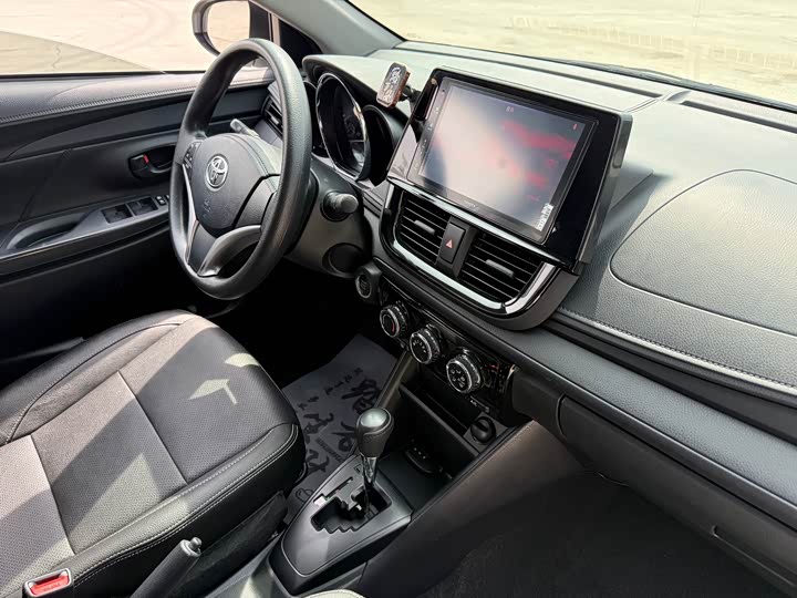 Toyota Vios 2022 2022款 1.5L 20周年纪念版