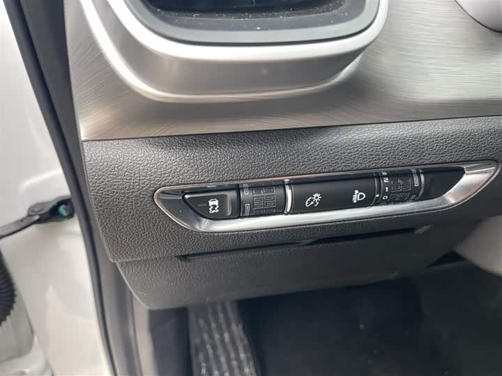 Geely Coolray 2020 2020款 改款 240T DCT猎手