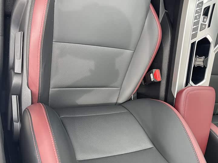 Geely Coolray 2020 2020款 改款 240T DCT猎手