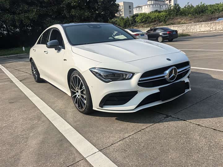 Фото 3 - Mercedes-Benz CLA-Class AMG