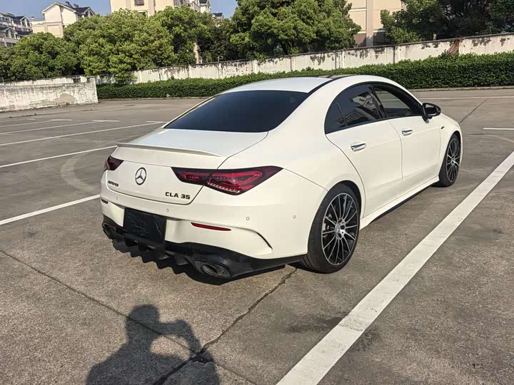 Фото 5 - Mercedes-Benz CLA-Class AMG