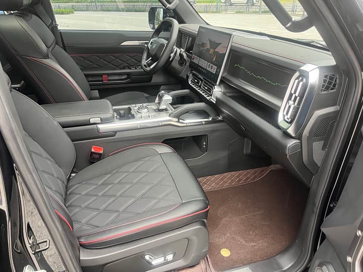 Jetour T2 2026 2026款 2.0TD XWD 发现