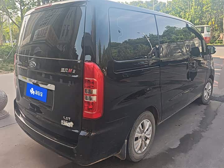 JAC Refine M3 2022 2022款 1.5T 7座标准版