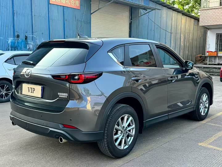 Photo 5 - Mazda CX-5