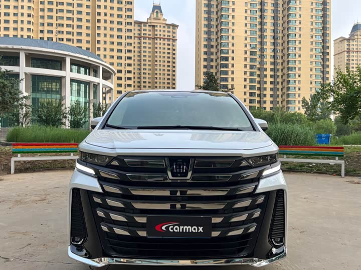 Toyota Vellfire 2025 2025款 皇冠 双擎 2.5L 墨金行政版