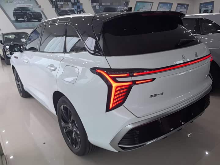 2025 Hongqi HS3 Hybrid