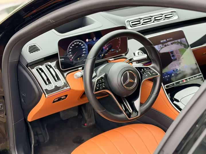 Фото 4 - Mercedes-Benz S-Class
