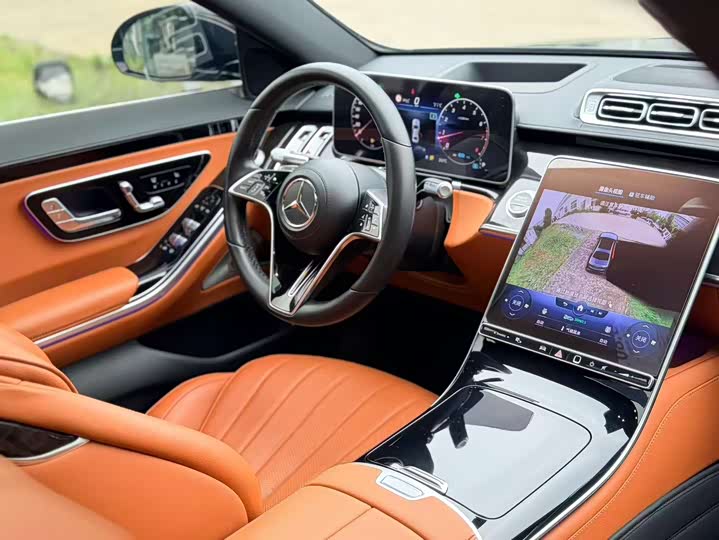 Фото 5 - Mercedes-Benz S-Class
